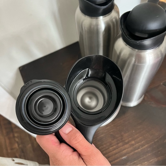 3 Stanley Commercial 34 oz Ergo Serve Stainless Carafe Creamer 1L - Picture 4 of 5